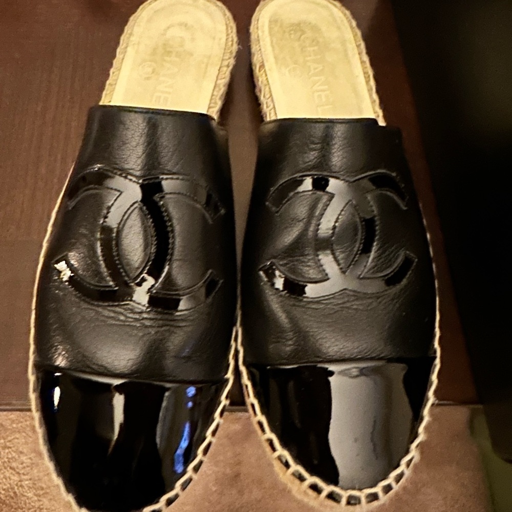 Espadrille slides